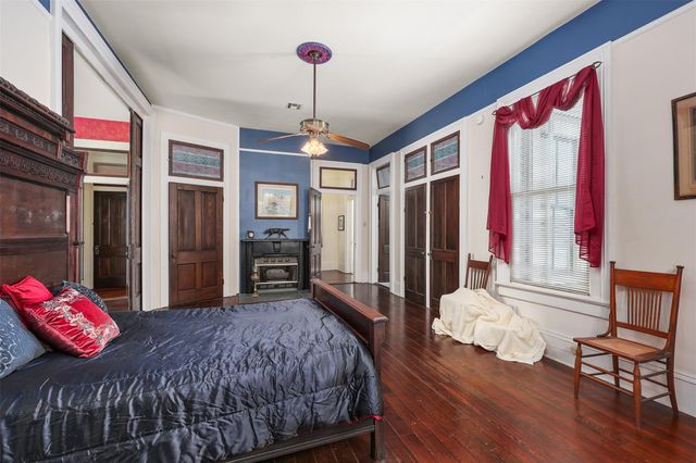 1712 Winnie Street, Galveston, TX 77550