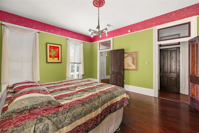 1712 Winnie Street, Galveston, TX 77550