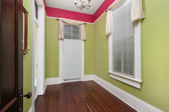 1712 Winnie Street, Galveston, TX 77550