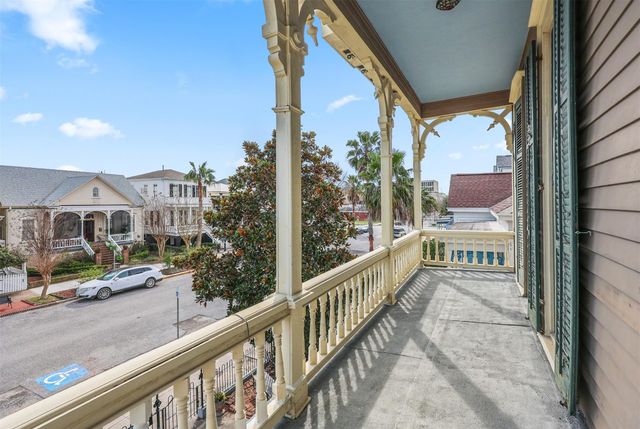 1712 Winnie Street, Galveston, TX 77550