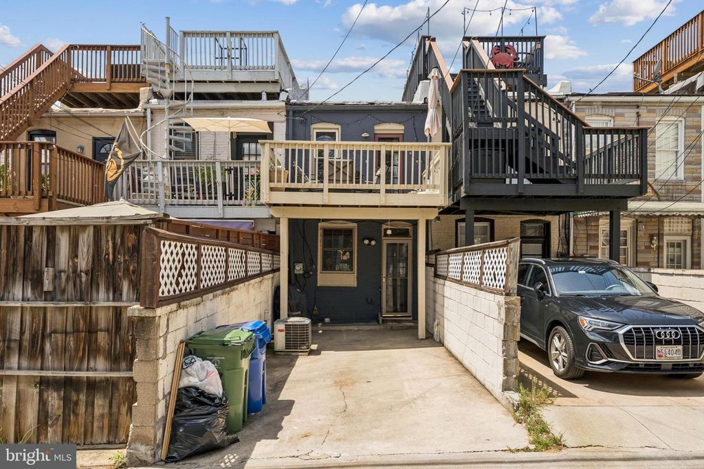 709 S CURLEY ST, Baltimore, MD 21224