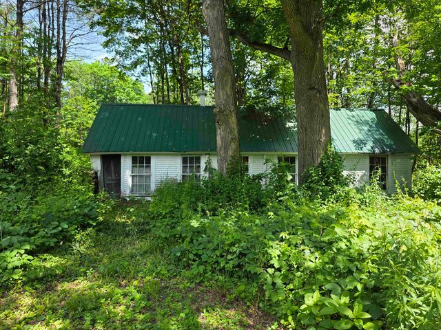 49 Fairground Road, Springfield, VT 05156