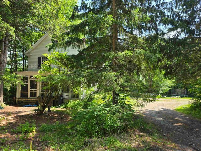 49 Fairground Road, Springfield, VT 05156
