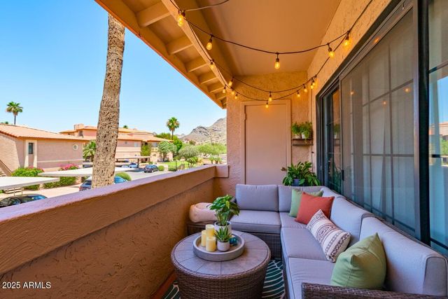 10410 N CAVE CREEK Road 2229, Phoenix, AZ 85020