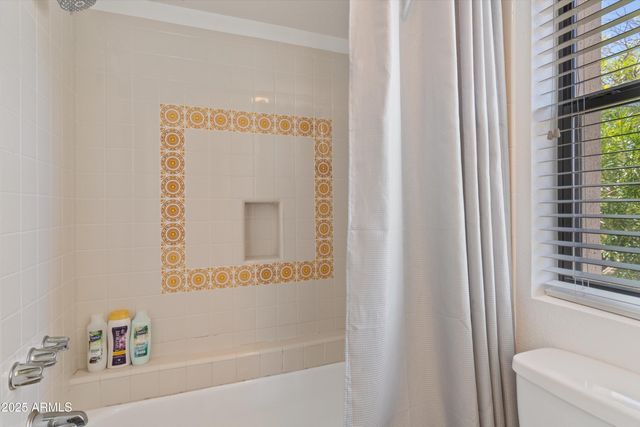 10410 N CAVE CREEK Road 2229, Phoenix, AZ 85020