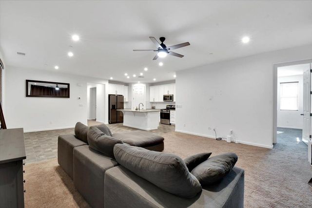 4040 Citation Dr, Olivehurst, CA 95961