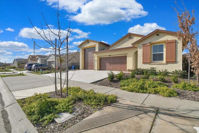 4040 Citation Dr, Olivehurst, CA 95961