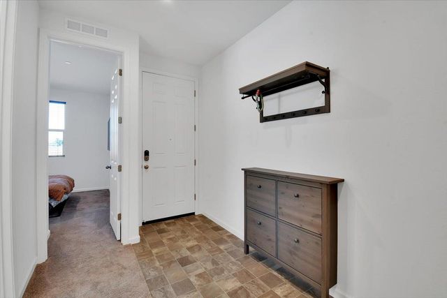 4040 Citation Dr, Olivehurst, CA 95961