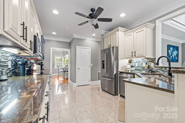 221 Riverwalk Drive, Connelly Springs, NC 28612