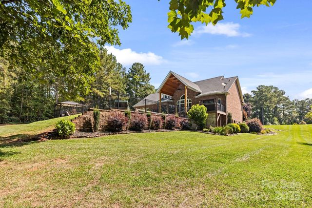 221 Riverwalk Drive, Connelly Springs, NC 28612