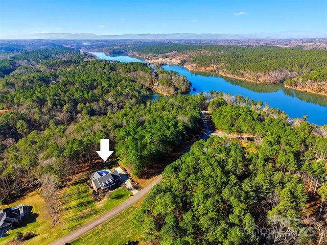 221 Riverwalk Drive, Connelly Springs, NC 28612