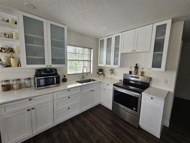 161 SE Village Dr Unit 161, Port St Lucie, FL 34952