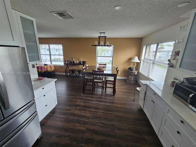 161 SE Village Dr Unit 161, Port St Lucie, FL 34952