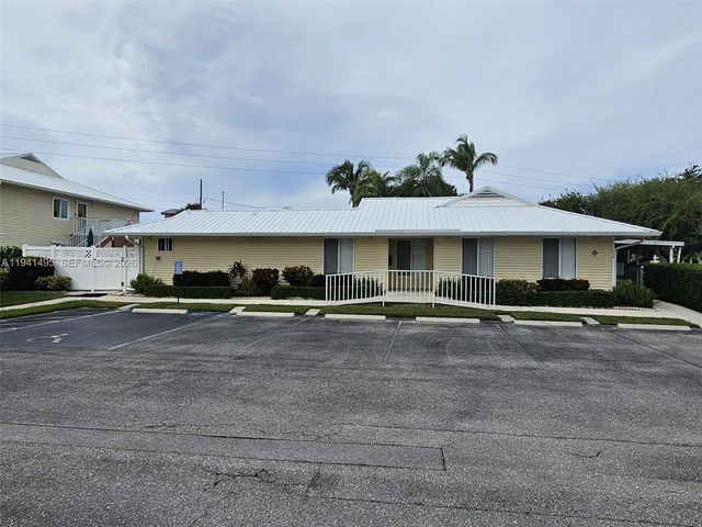 161 SE Village Dr Unit 161, Port St Lucie, FL 34952