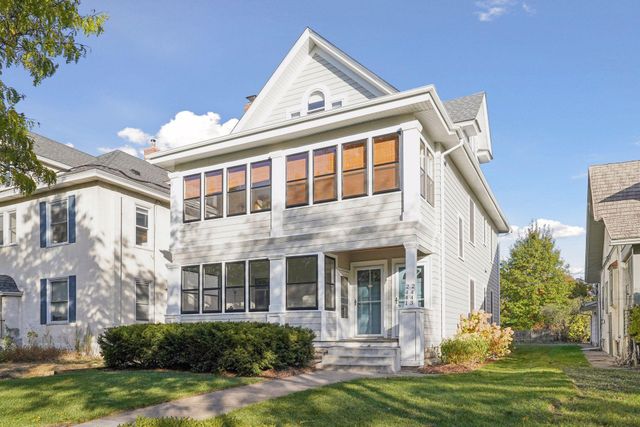 2441 Dupont Avenue S, Minneapolis, MN 55405