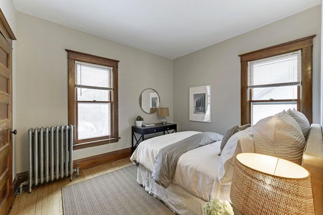 2441 Dupont Avenue S, Minneapolis, MN 55405