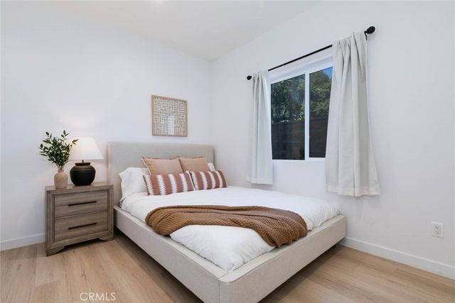 278 N 11th Avenue, Upland, CA 91786