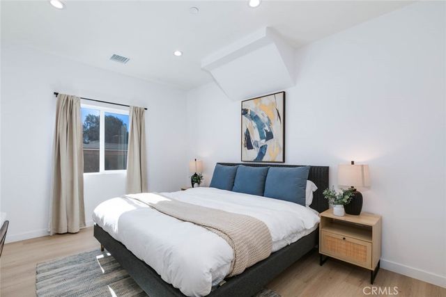 278 N 11th Avenue, Upland, CA 91786