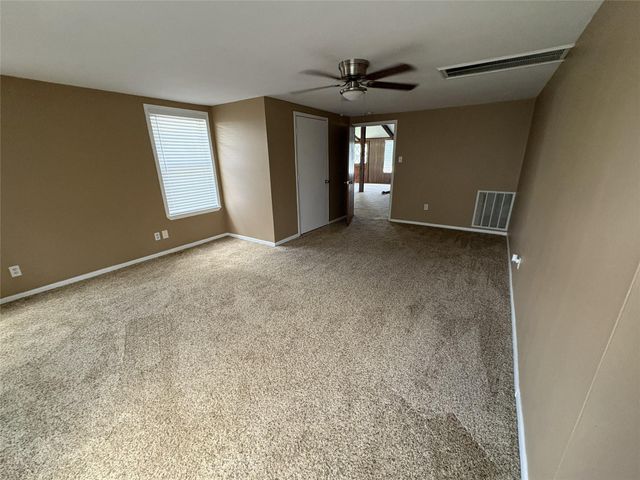 4330 E Fm 1462 Road, Rosharon, TX 77583