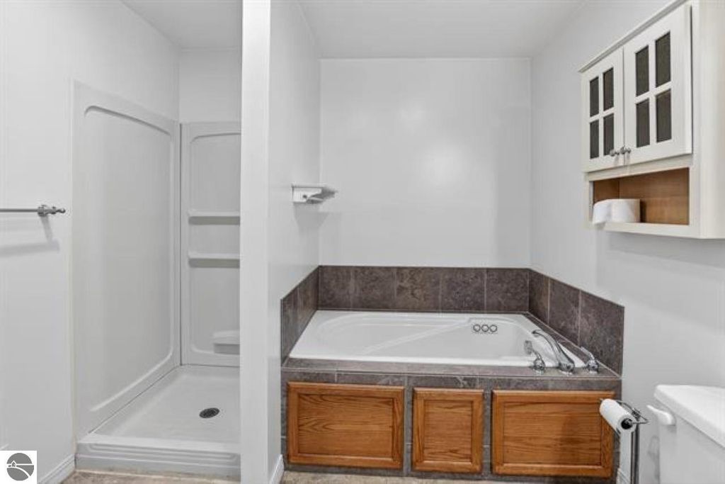 Image 8 of property listing at 1647 N Huron Road, Tawas City, MI 48763