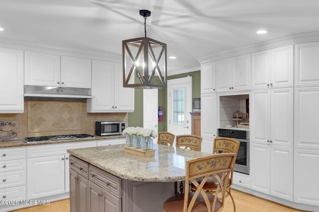 15 Maple Avenue, Oceanport, NJ 07757