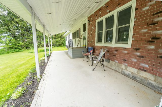 197 Lakeside Drive, Mayfield, NY 12117