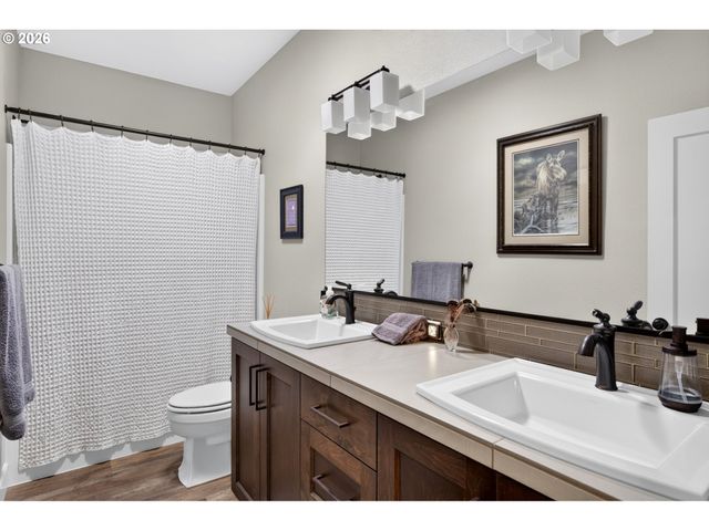 14159 QUAIL Ct, Oregon City, OR 97045