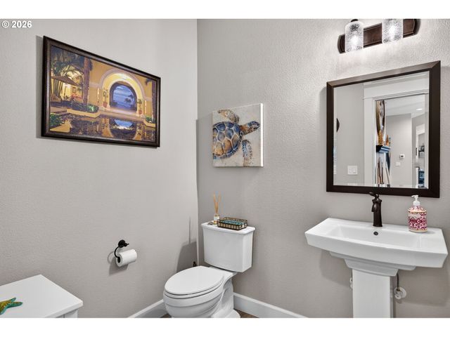 14159 QUAIL Ct, Oregon City, OR 97045