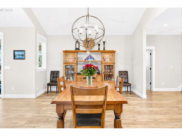 14159 QUAIL Ct, Oregon City, OR 97045