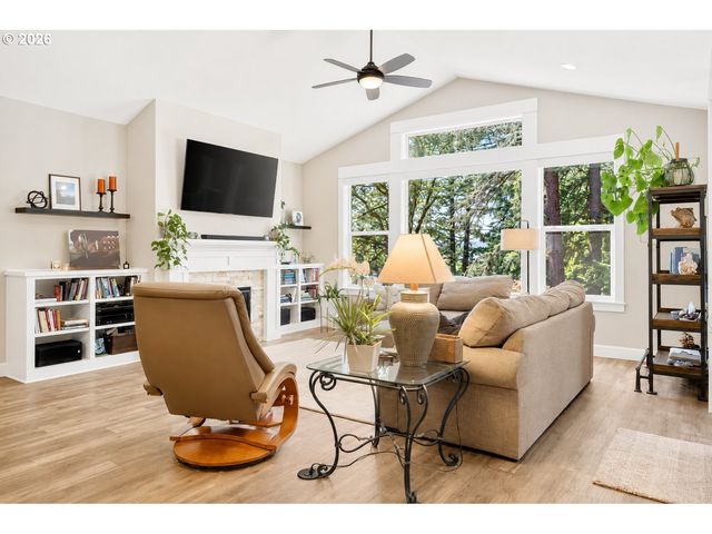 14159 QUAIL Ct, Oregon City, OR 97045