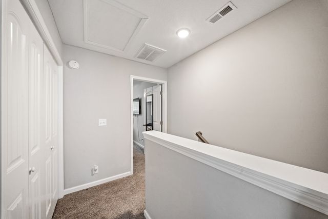 253 Woodland Valley Ln, Clarksville, TN 37040