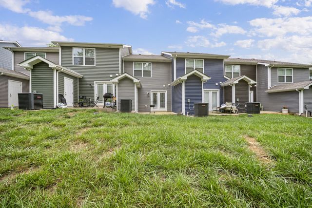253 Woodland Valley Ln, Clarksville, TN 37040