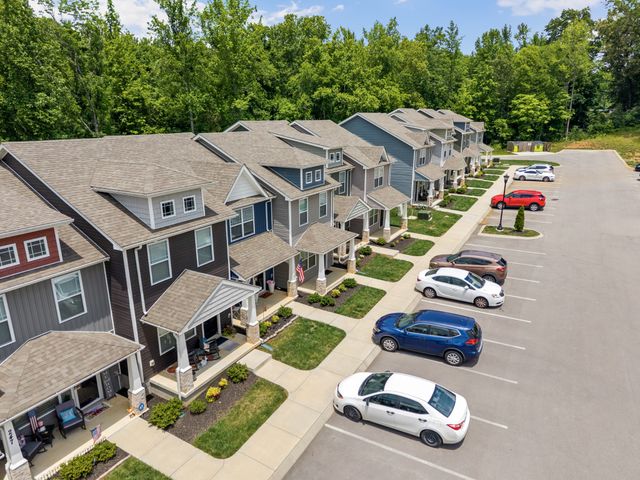 253 Woodland Valley Ln, Clarksville, TN 37040