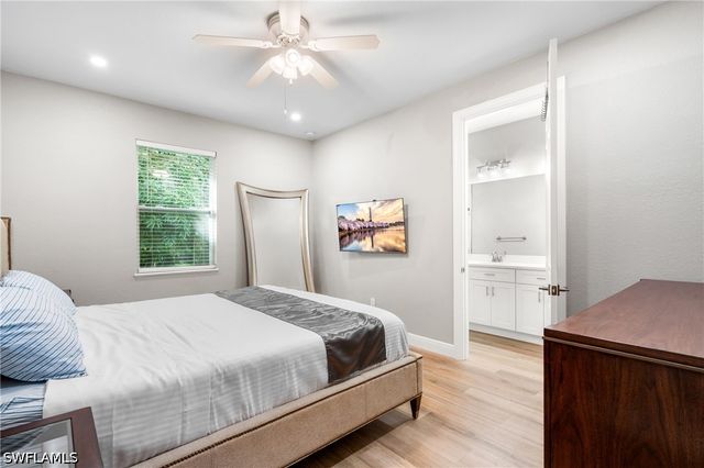 10004 Connecticut ST, Bonita Springs, FL 34135