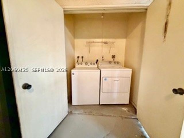 3121 NW 47th Ter 212, Lauderdale Lakes, FL 33319