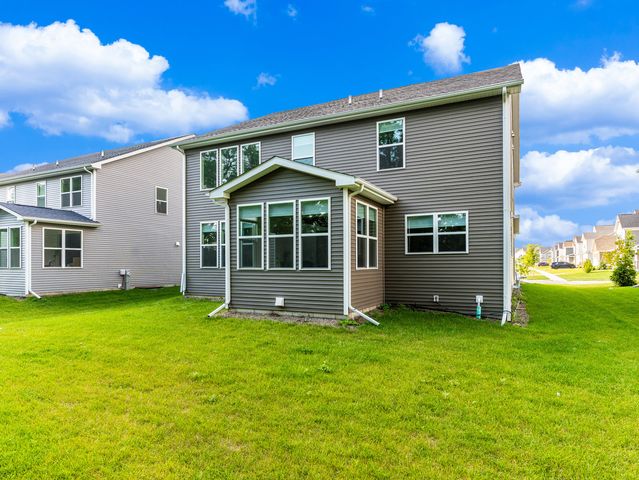2225 Bent Grass Way, Bolingbrook, IL 60490