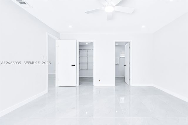 8957 NW 44th Ct, Sunrise, FL 33351