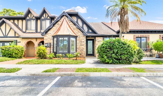 8957 NW 44th Ct, Sunrise, FL 33351