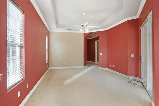 4520 E Morada Ln, Stockton, CA 95212