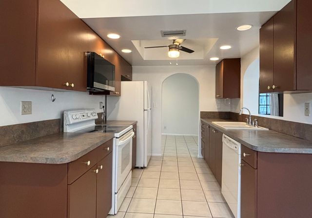 5611 NW 49TH Terrace, Tamarac, FL 33319