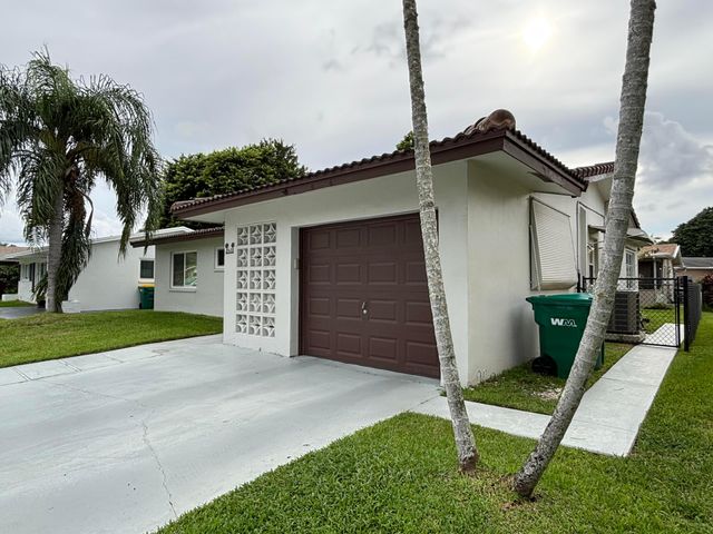 5611 NW 49TH Terrace, Tamarac, FL 33319