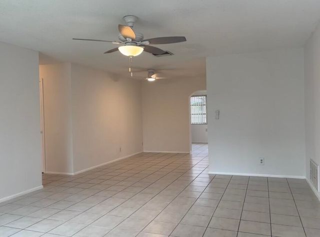 5611 NW 49TH Terrace, Tamarac, FL 33319