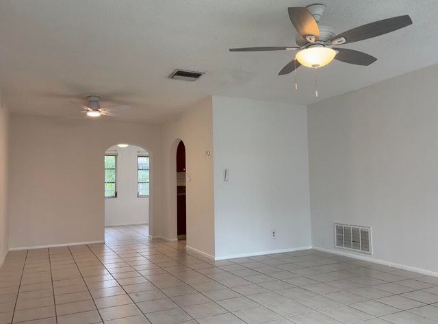 5611 NW 49TH Terrace, Tamarac, FL 33319