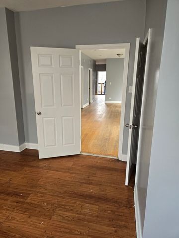 5621 S Green Street, Chicago, IL 60621