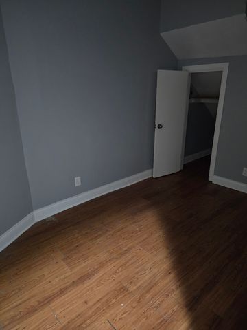 5621 S Green Street, Chicago, IL 60621