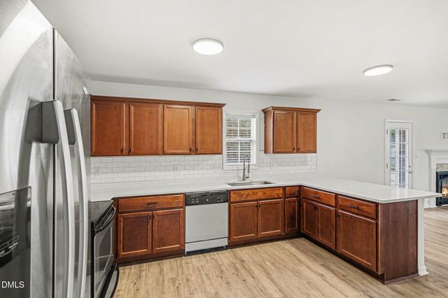 115 Berkshire Court, Raeford, NC 28376