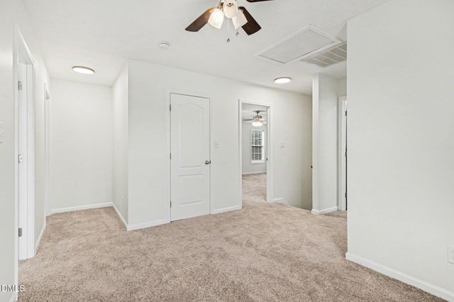 115 Berkshire Court, Raeford, NC 28376