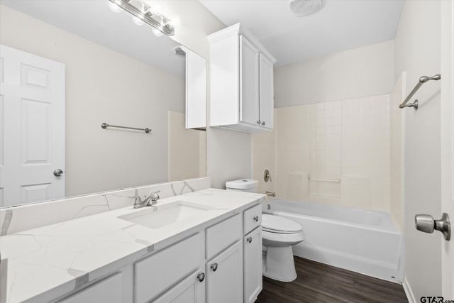 1811 Ruby Cv, Whitehouse, TX 75791