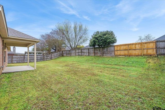 1811 Ruby Cv, Whitehouse, TX 75791