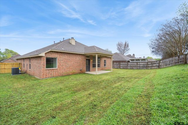 1811 Ruby Cv, Whitehouse, TX 75791